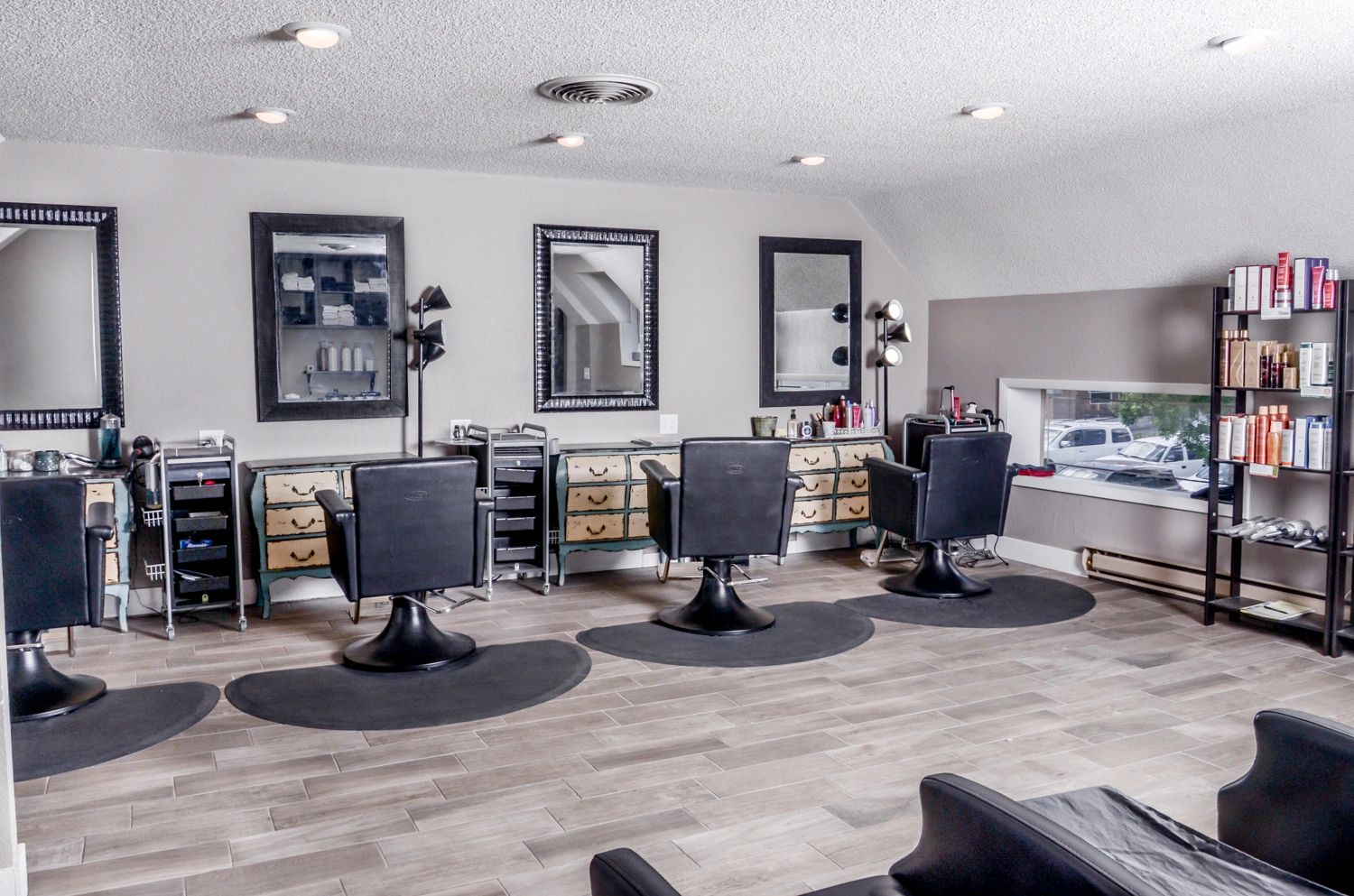 Full Service Hair Salon.